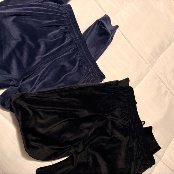 Two Pair of Velvet Jogger Pants Navy and Black XL - Picture 6 of 8
